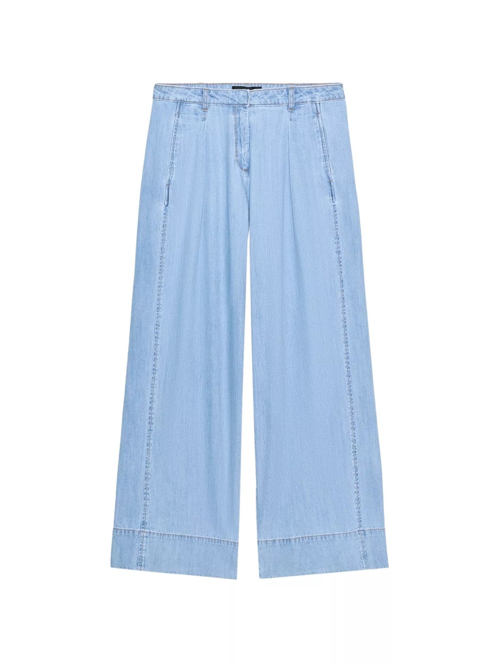 Mid rise wide leg pleated jeans in excellent condition